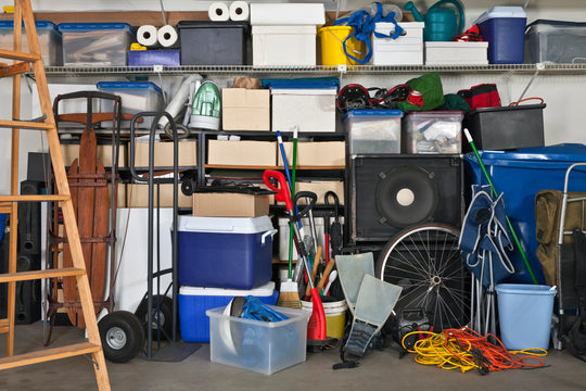 messy unorganized garage, garage storage space